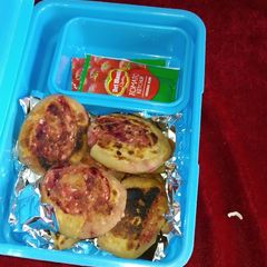 A picture of Bhakarvadi paratha.
