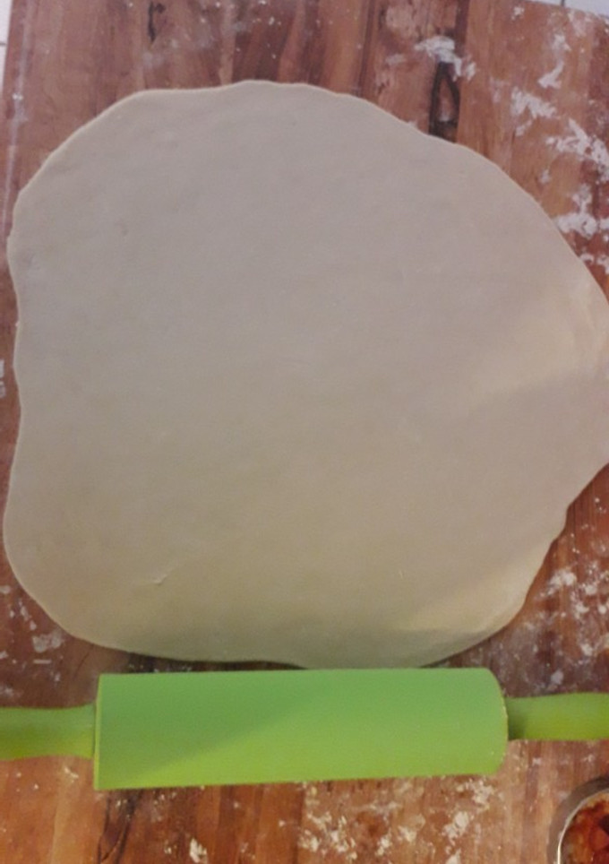 Una foto de Masa para pizza🍕 facilísimo, (sin levadura) lista en 5 minutos