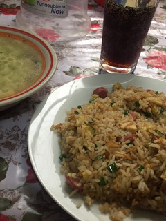 Una foto de Arroz chaufa a lo peruano🤤