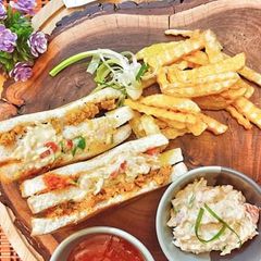 A picture of Pizza Sandwich.