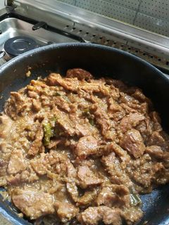 صورة لوصفة صينية لحمه بالبصل 😋