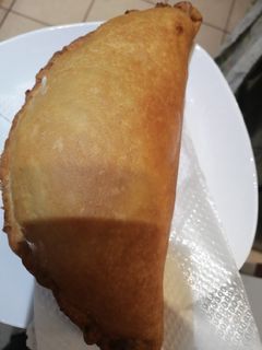 Una foto de Empanadas de queso camarón fritas