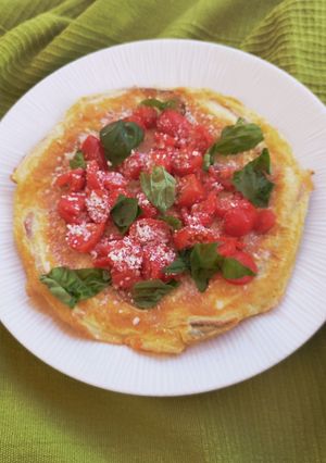Foto di Finta Pizza al Pomodoro e Basilico