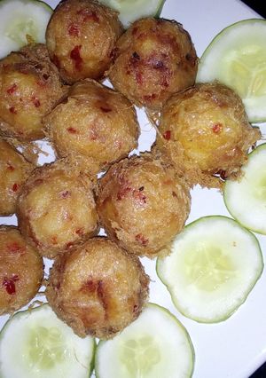 A picture of Yam balls.