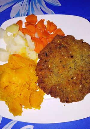 Una foto de Milanesa de carne picada
