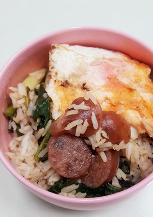 รูปของ ข้าวผัดกุนเชียง
