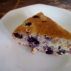 A picture of Blueberry cake.