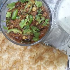 A picture of Smokey Lacha beef.