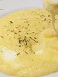 Polenta con un toque de finas hierbas