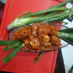 A picture of Chow manchurian.