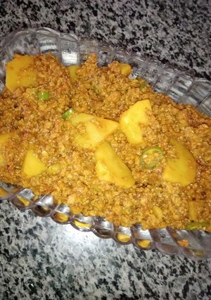 A picture of Aloo Kema.