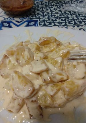 Una foto de Patatas con ali olí casero
