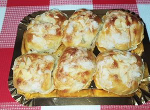 Foto principal de Bollitos de leche con toque de azahar (panificadora Moulinex Pain Doré)