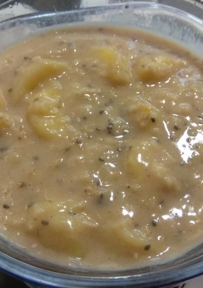 Una foto de Desayuno de avena, plátano y Chía