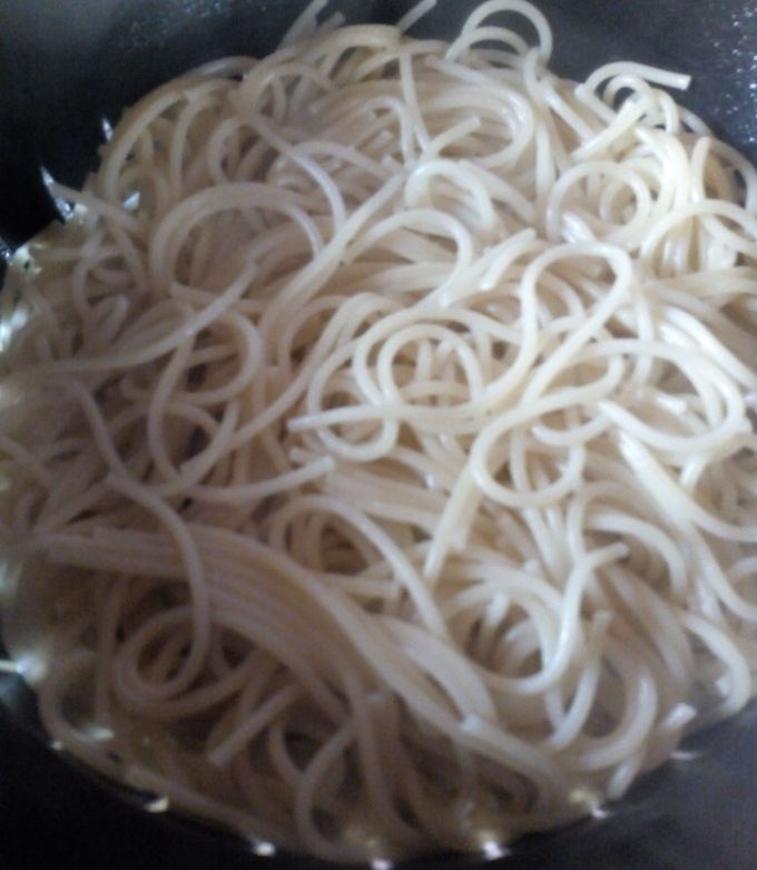 Una foto de Fideos a la manteca riquísimos