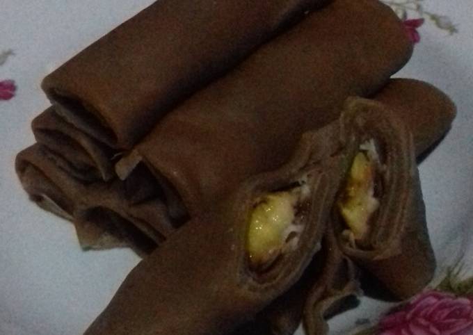 Dadar gulung coklat isi pisang