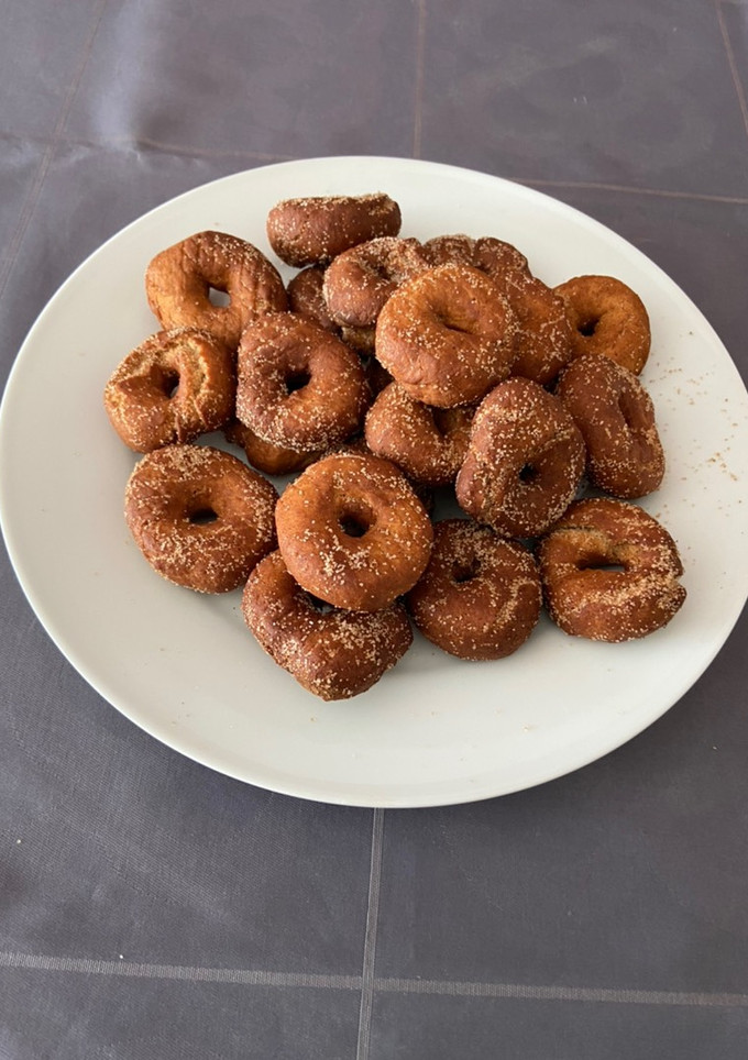 Una foto de Roscos de canela