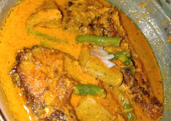 Gulai rendang ikan nila