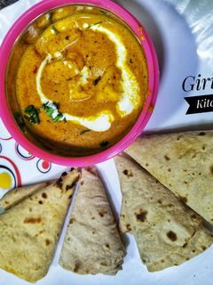 मेथी मलाई पनीर (methi malai paneer recipe in marathi) रेसिपी चे मुख्य फोटो 