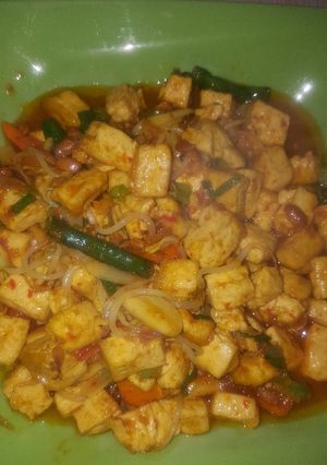 Foto resep Tahu tauco campur2 #edisi habisin stok makanan yg ada di kulkas