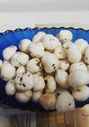 A picture of Roasted Makhana.