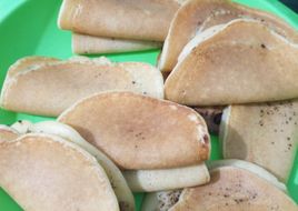 Pancake enak isi coklat Simpel