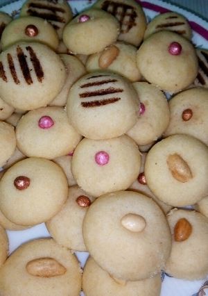 صورة لوصفة الغريبه الناعمه بطريقة سهلة وبسيطة جداً