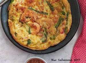 Foto resep Haemul Pajeon (Shrimp Pancake)