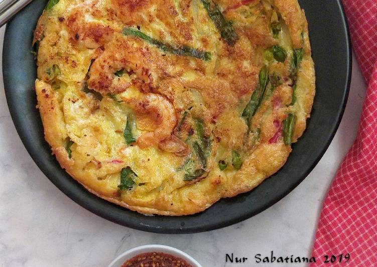 Pajeon 파전(Korean Savory Pancake)