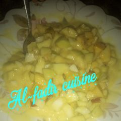 A picture of Creamy fruit salad.