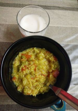 A picture of Healthy Mix-veg Khichdi.