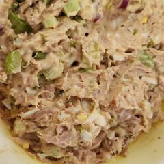 A picture of Tuna Salad.