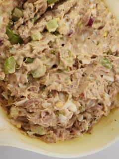 A picture of Tuna Salad.