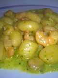 Gnocchi con Gamberetti sfumati al Cognac su Crema di Zucchine