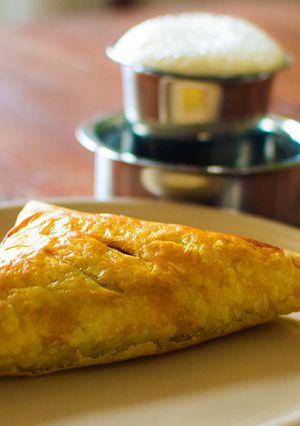 A picture of Onion puffs.