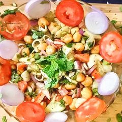 A picture of Macaroni chole salad (left over recipe).