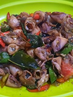 Foto resep Tumis Oseng Cumi Asin Cabe Pelangi