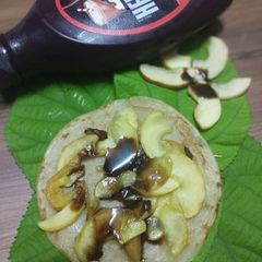 A picture of Apple pancake.
