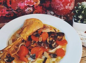 Une photo de Poulet aux champignons et à la cancoillotte