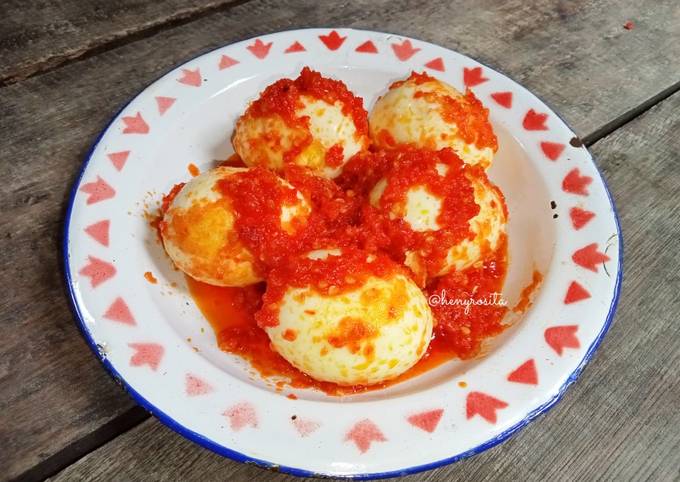 Bagaimana mengolah Telur Balado Anti Gagal