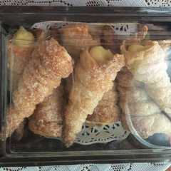 รูปของ Horn Pastry a.k.a Cumcum dengan Fla Vanilla