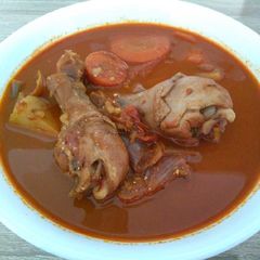 A picture of 匈牙利式炖鸡肉 Chicken Paprika.