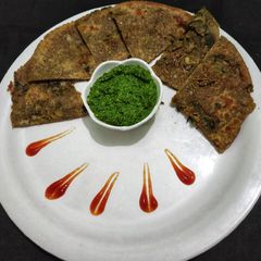 Green Garlic Chutney & Green onion Stuffed Paratha A picture of Green Garlic Chutney & Green onion Stuffed Paratha.