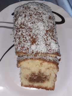 Una foto de Budín de Coco y Dulce de Leche