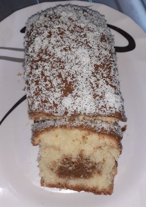 Una foto de Budín de Coco y Dulce de Leche