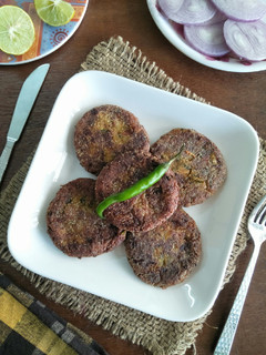 A picture of Prawn cutlets.