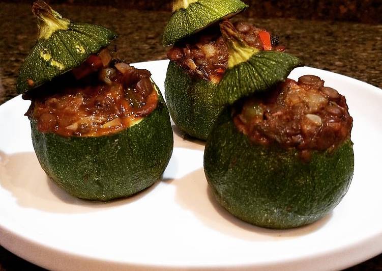 Steps to Prepare Perfect Stuffed Round Zucchini