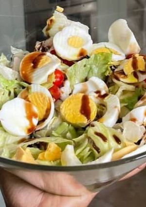 Foto de Salada de Alface com Ovo