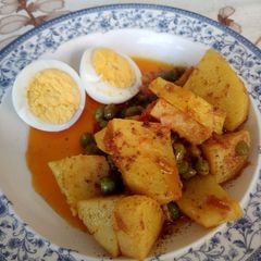 A picture of Aloo Matar.