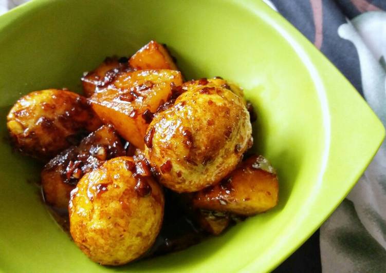 Recipe of Super Quick Homemade Telur Kentang Kecap / Potato and Egg in Sweet Soy Sauce